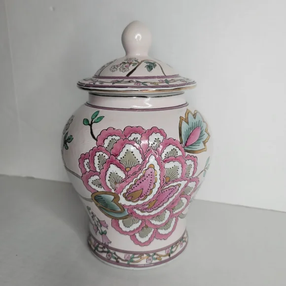 Floral porcelain ginger jar cookie jar vase decor with lid. 10 tall with lid.